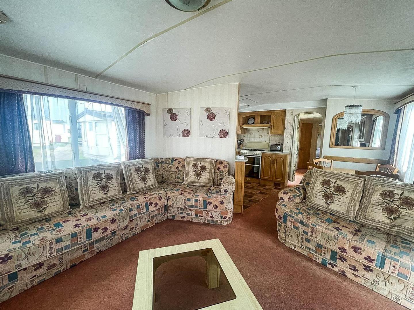 6 Berth Caravan With Decking Nearby Heacham Beach In Norfolk Ref 21047A Hotel Exterior foto